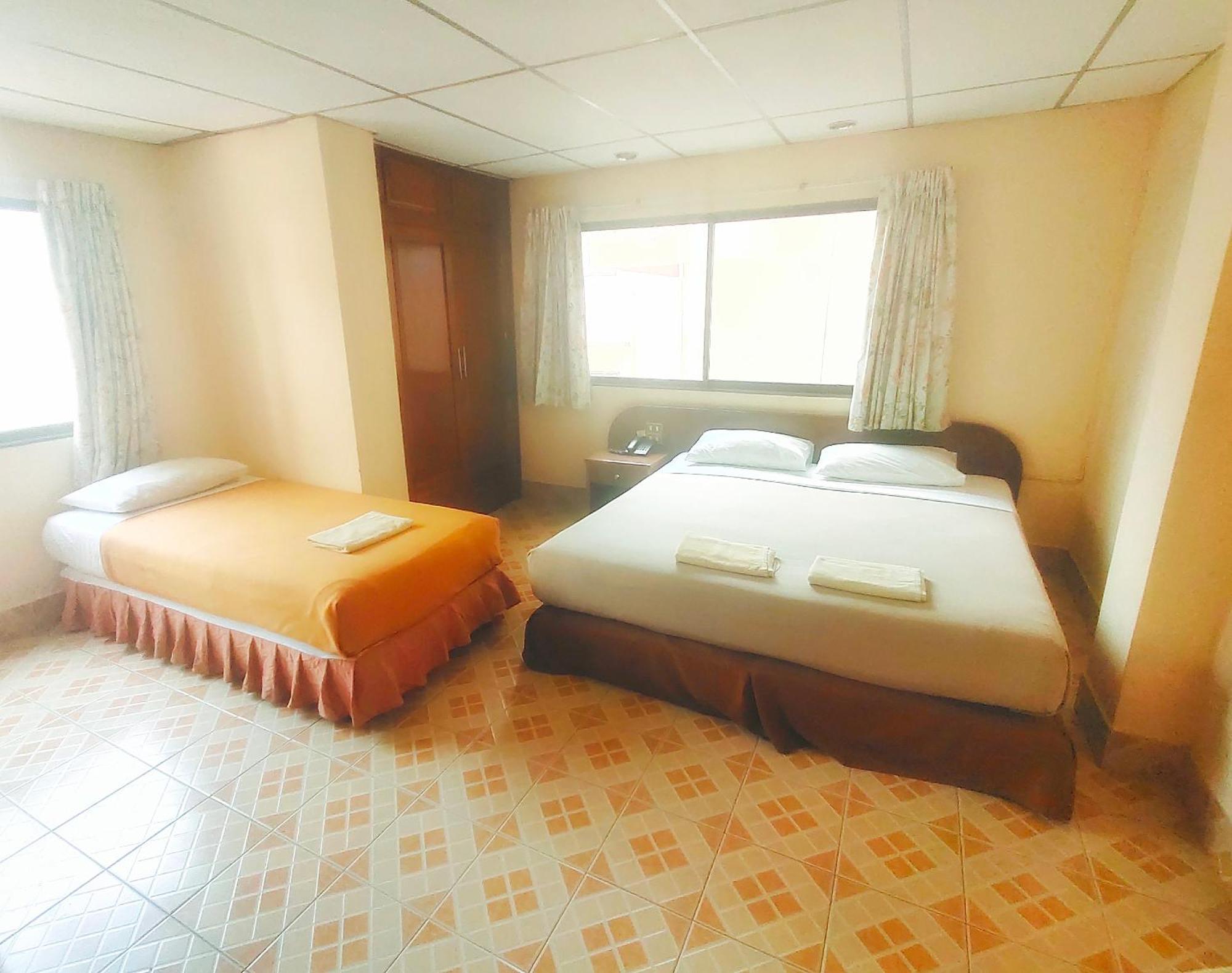 Top Thai Hotel Pattaja Szoba fotó